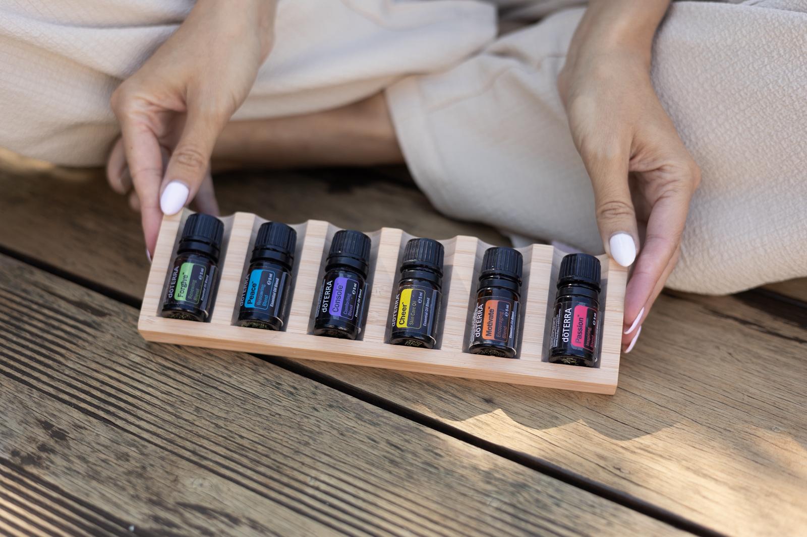 Les six synergies émotionnelles doTERRA : Forgive, Peace, Console, Cheer, Motivate et Passion